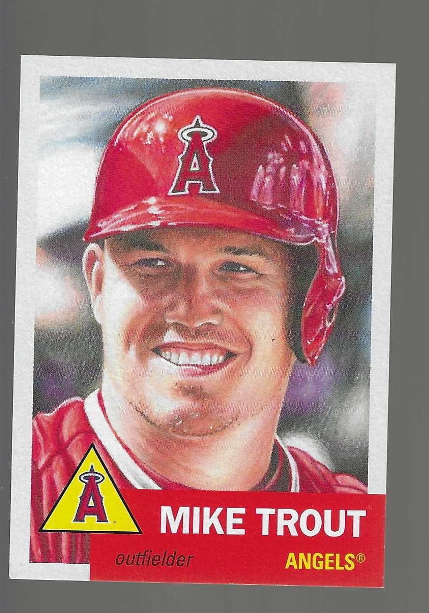 2019 TOPPS LIVING SET  -  MIKE TROUT  -  #200