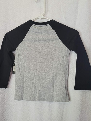 Boys Athletic Hype It Up Raised Long Sleeve Black Grey Shirt Size 4/5 - Picture 4 of 4