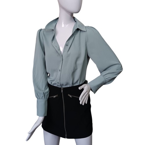 H&M Button Down Shirt Size S Long Sleeve Gray / Blueish Collared 3 Button Cuffs - Picture 4 of 12