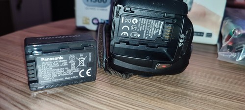 Panasonic HDC-HS80 HD Camcorder - Black 120GB HDD, 42x Optical Zoom - Picture 17 of 20