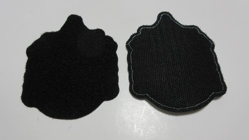Harry Potter - Tassorosso - Patch con gancio/anello - 4 pollici - Foto 2 di 2