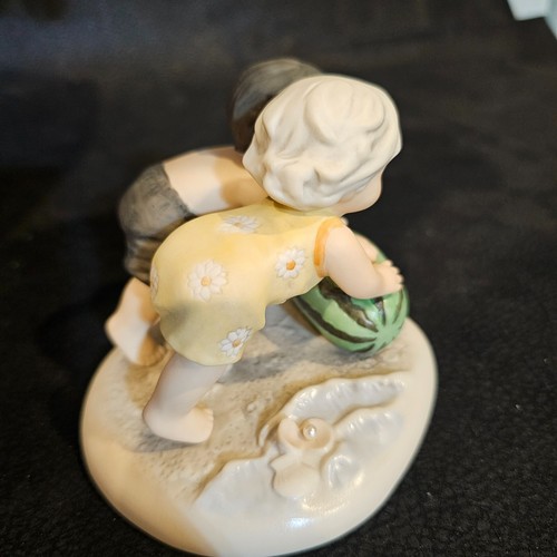 Kim Anderson's 785865 "Together We Can Move Mountains" 2000 Vintage Figurine - Picture 3 of 5