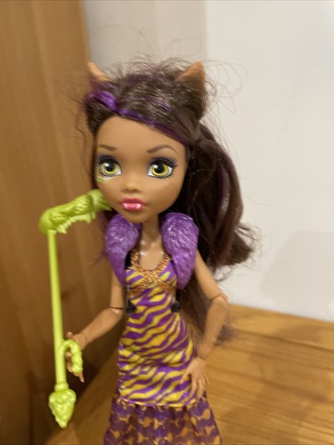Monster High Doll - Clawdeen Wolf Welcome To Monster High Dance the Fright Away - Picture 3 of 12