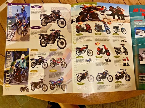 Yamaha 1996 96 Full Line Sales Leaflet Brochure X18 A4 SIDES NOS NEW OLD STOCK - Picture 8 of 9