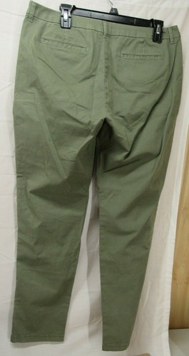 Marke - Daily Ritual Damen Girlfriend Chino, Dusty Olive, 12 - Bild 2 von 3