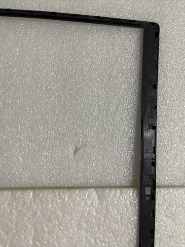 Dell Latitude 3510 P101F LCD Blende Abdeckung 0KD08 0GCK6R S6 G3 beide Scharniere defekt - Bild 10 von 15