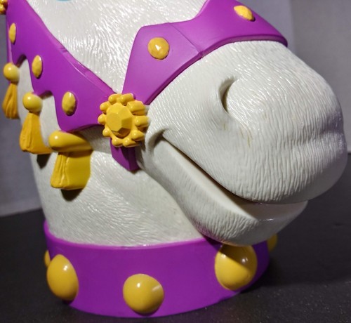 2003 Ringling Brothers Barnum & Bailey Circus Horse Head Plastic Cup Flip Lid - Picture 2 of 12