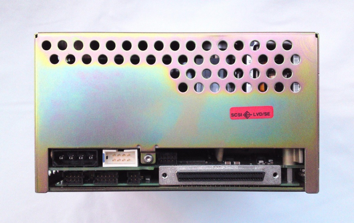 Reparatur für Tandberg Data TR-S13XA-HC SDLT 220 SCSI LVD Laufwerk