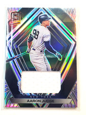 Aaron Judge 2020 Chronicles Spectra Silhouettes White Jersey Relic Prizm Yankees
