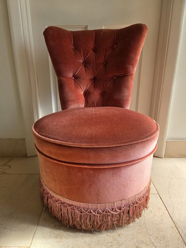 Pink Boudoir Vanity Chair - Picture 2 of 10
