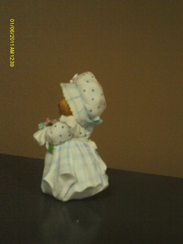 2012 Cherished Teddies - Club Membears Only -  SALLY  w/ bonnet & flowers   2012 - Picture 4 of 4