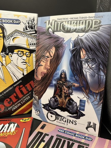 Witchblade Origins Vol 3 and Lady Mechanika La Dama de la Muerte TPB Plus 7 Free - Picture 3 of 9