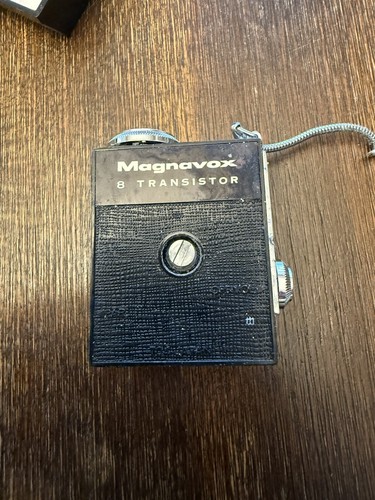 Vintage MAGNAVOX MAGNA-MATE VII 7 Transistor AM Radio - Untested - Picture 4 of 6