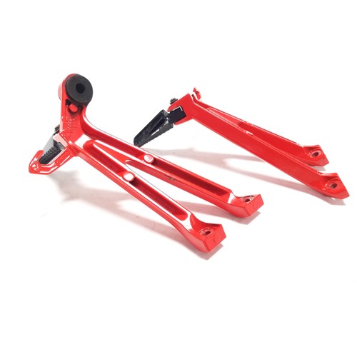 2022 11-25 SUZUKI GSXR600 GSXR750 OEM REAR BACK PASSENGER PEG SET PAIR - Picture 8 of 16