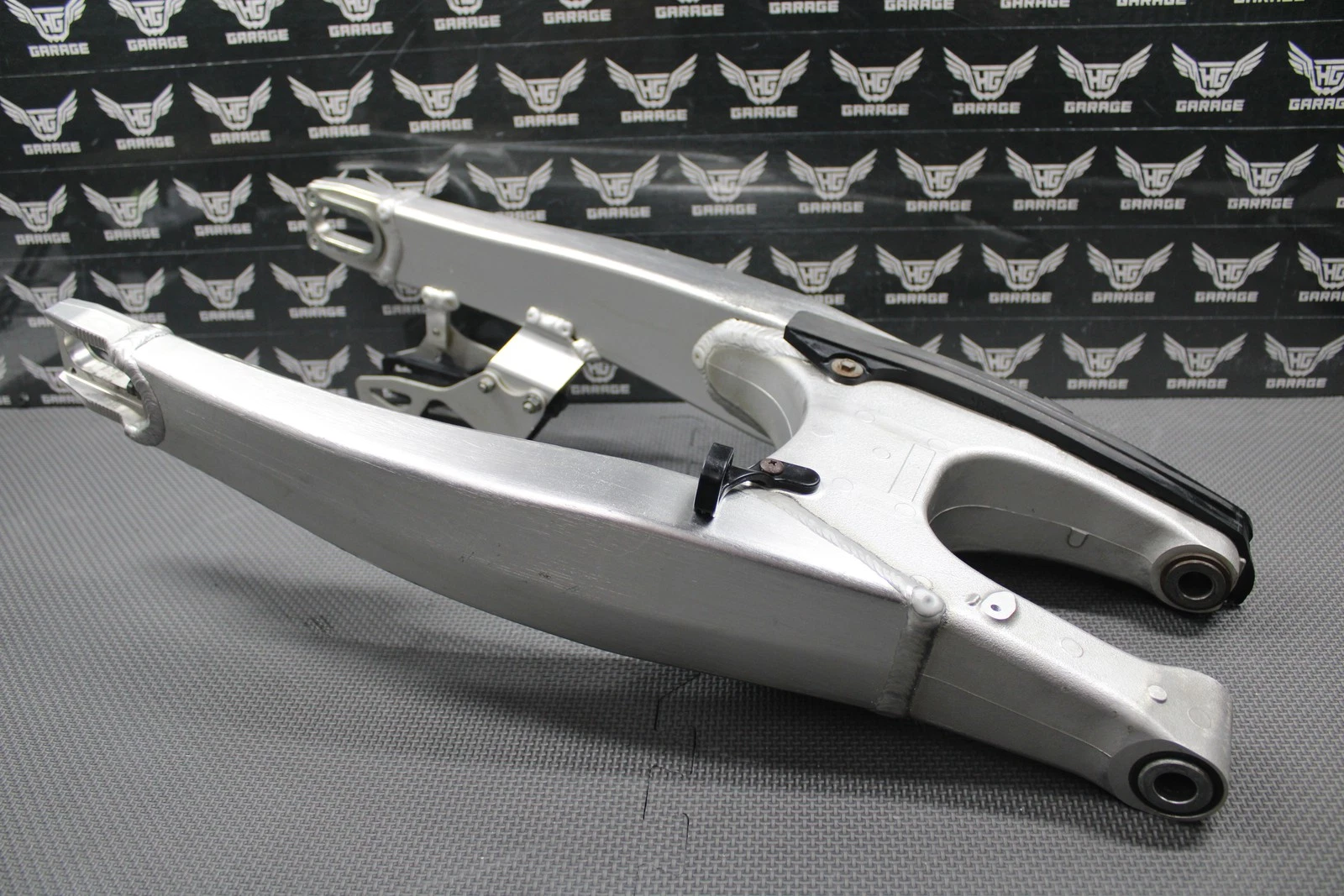 SWGARM ASSY,REAR