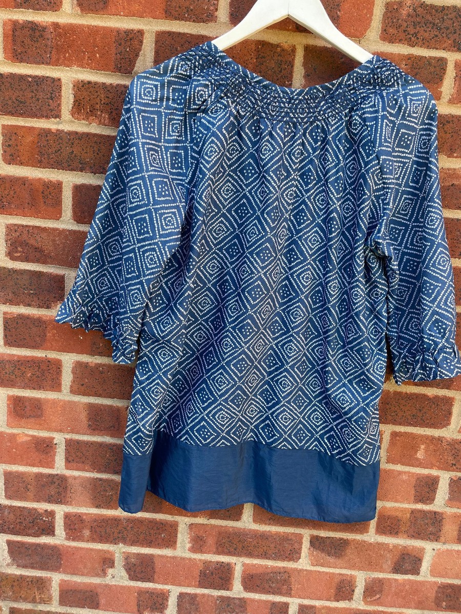 Pastry Blue Silk Blend Blouse size 12 FR 40 D 38 View 5
