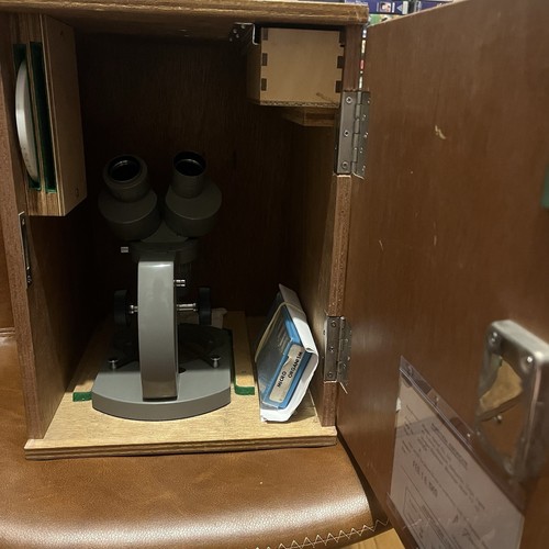 Olympus Tokyo Industrial Vintage Optical Microscope VT-ll Made in Japan 60s - Picture 6 of 12