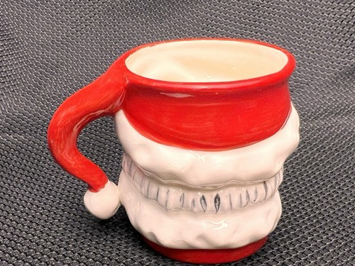 Taza vintage de Navidad NAPCO guiñando el ojo cabeza de Santa Claus cara - Imagen 2 de 5