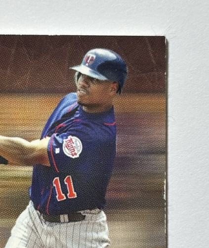 2005 Fleer Platinum #LJ/JJ Jacque Jones Lumberjacks Game Used Bat Patch - Picture 6 of 13