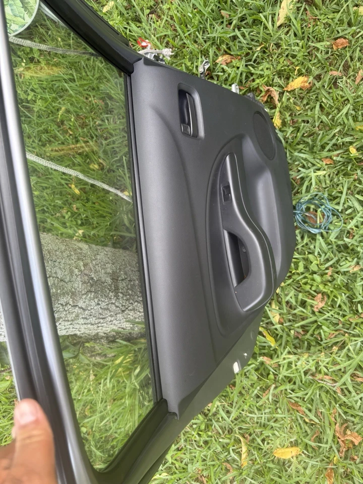 2017 - 2021 Mitsubishi MIRAGE Front Door And Rear Door — 第 3/4 张图片