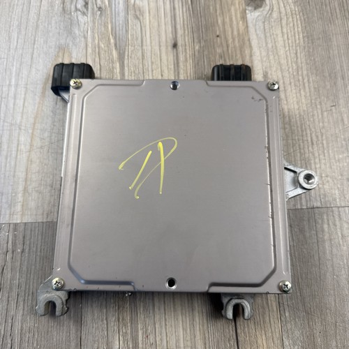 1999-2000 Honda Civic ECU PCM OEM 37820-p2p-a92 - Picture 1 of 10