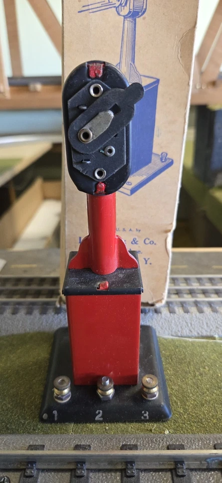 Marx Railroad Block Signal no. 404 W/ Original Box Tested And Working  - Image 4 of 4