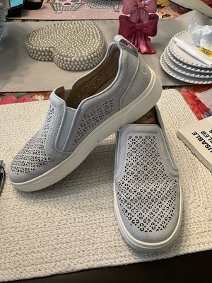 Vionic Women's Light Blue Slip-On Tennis Shoes, Size 8.5 M