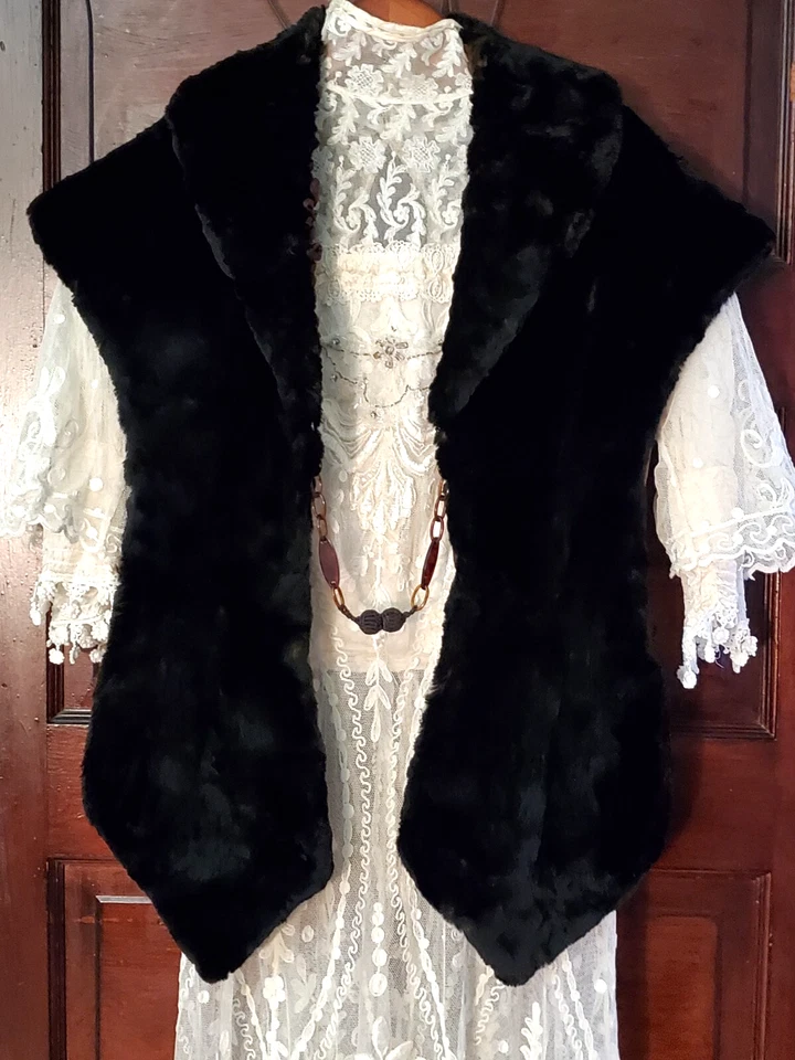 Colete preto vitoriano original pele de castor xale capuz crochê fechamento Halloween - Imagem 3 de 4