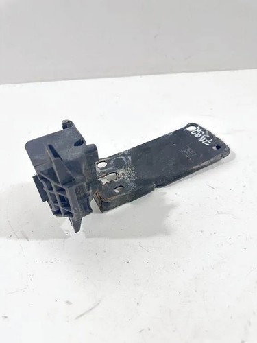 BMW 3 Touring E91 Kühlerhalter 7117811 2.00 Petrol 2011 33472889