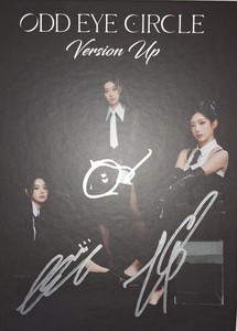 ODD EYE CIRCLE ジンソル サイン入りポラロイド ODD EYE CIRCLE ジンソル サイン入りポラロイド