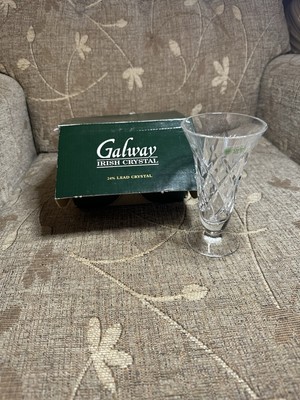 Vintage Galway Irish Cut Crystal vace Original Box