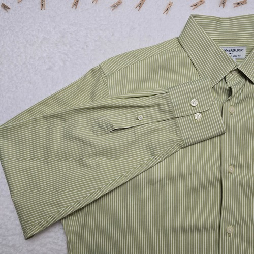 Banana Republic Men's Classic Fit Non Iron Olive Green Striped Button Down Shirt - Picture 3 of 13