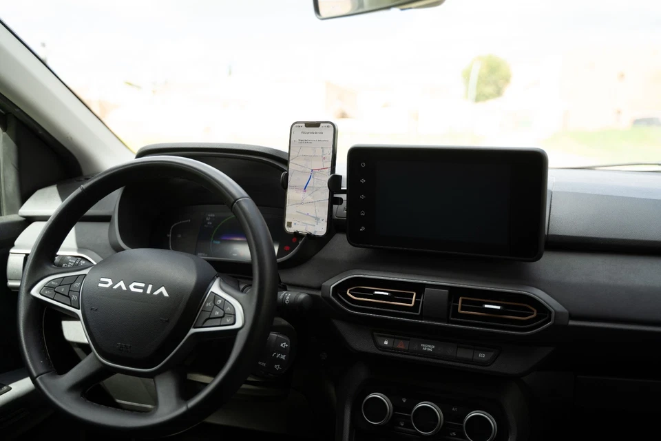 ✅ Soporte de móvil exclusivo para coches Dacia Sandero (3a) Logan(3a) y Jogger - Imagen 2 de 4