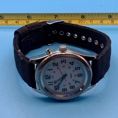 Men’s Field Wristwatch GENWM1252M Backlight Japan Movt Nylon Band Working Cond - Picture 13 of 20