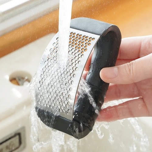 Stainless Steel Garlic Press Crusher Manual Garlic Mincer Chopping Garlic Tool - Picture 3 of 5