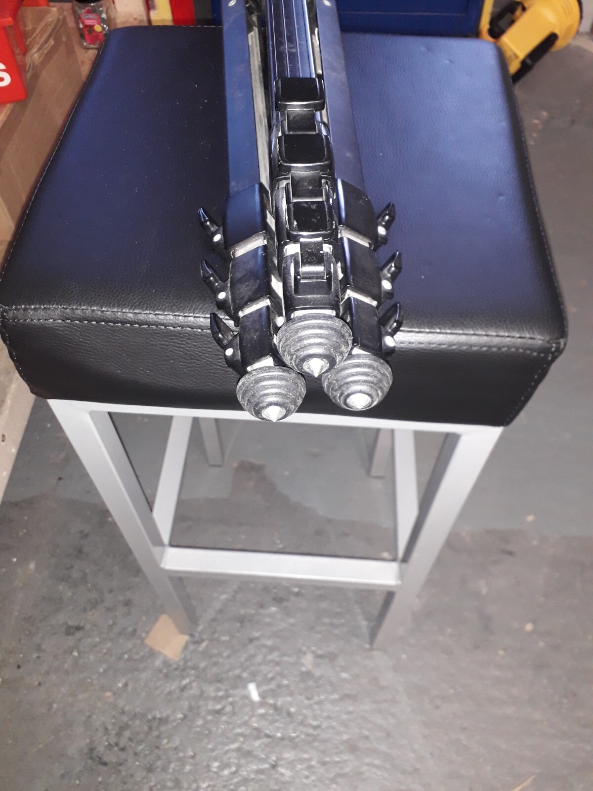 Picture 5 of 6