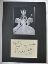 BILLIE BURKE signed 10x14 THE WIZARD OF OZ 1939 autograph matted SCARCE!! BILLIE BURKE signed 10x14 THE WIZARD OF OZ 1939 autograph matted SCARCE!!