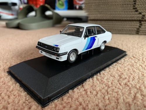 Vanguards Corgi 1:43 Ford Escort Mk2 RS2000 Series X Diamond White VA14903 - Picture 2 of 4
