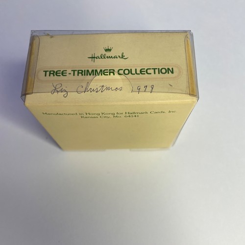 Vintage Hallmark Tree Trimmer Collection Praying Angel Ornament Hallmark 1979 - Picture 6 of 11
