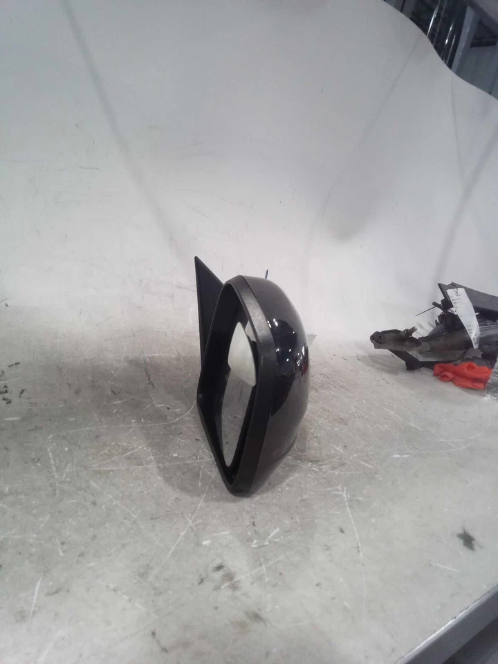 Dodge Durango 2014 conjunto de espejo retrovisor de puerta derecha negro usado 149 k millas OEM Foto 3 de 4