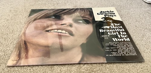 Jackie Gleason Plays Most Beautiful Girl In The World Original SEALED 1967 LP - Imagen 2 de 5
