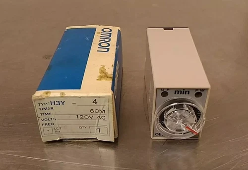 OMRON H3Y-4 TIMER MODULE, 0-60 Min. 120VAC.                                 5D-1