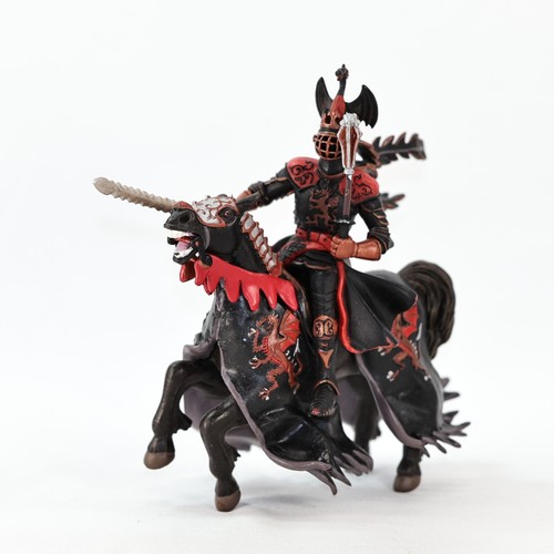 PAPO Drago Rosso Cavaliere Montato Principe delle Tenebre 2004 Medievale Nero e Rosso - Foto 6 di 10