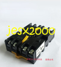 1PC NEW original Omron P2CF-08 P2CF-11 P3G-08 Base