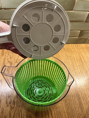Brand New Salad Spinner By Sharper Image  - Picture 3 of 6