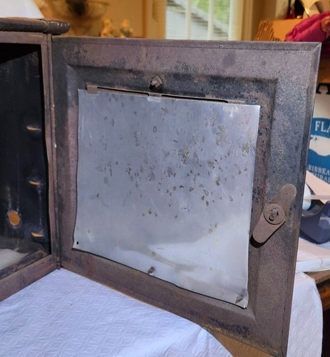 Vintage Metal Primitive Pie Safe Industrial Decor - Picture 13 of 20