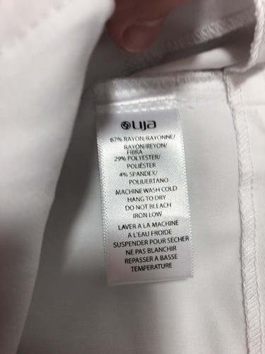 Perfect Women’s Lija White Golf Capri Pants Sz 8 - Picture 7 of 7