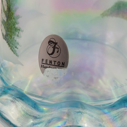 Lámpara de hadas Fenton azul aguamarina iridiscente invierno escena pintada por P.Fleak con base - Imagen 20 de 23