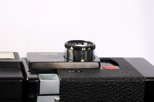 Rollei A26 Film Rangefinder Camera c/w Sonnar 40mm f/3.5 Lens & C26 Flash Kit - Picture 22 of 24