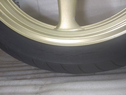 Felge Suzuki VX 800 VS51B Vorn J18xMT3,00 +Reifen 110-80-ZR18 - Bild 3 von 16